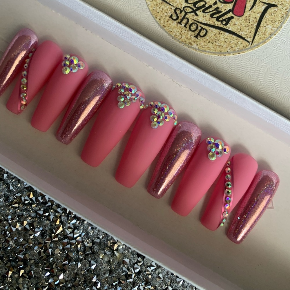 Press on nails size:S/M
